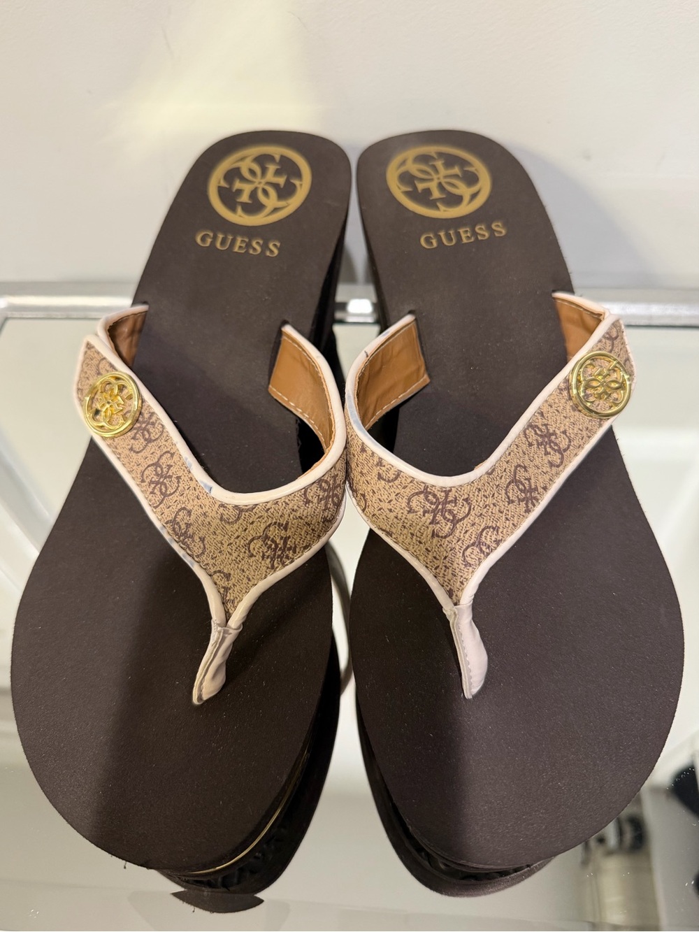 GUESS Brown Beige & Gold Logo Thong Sandals